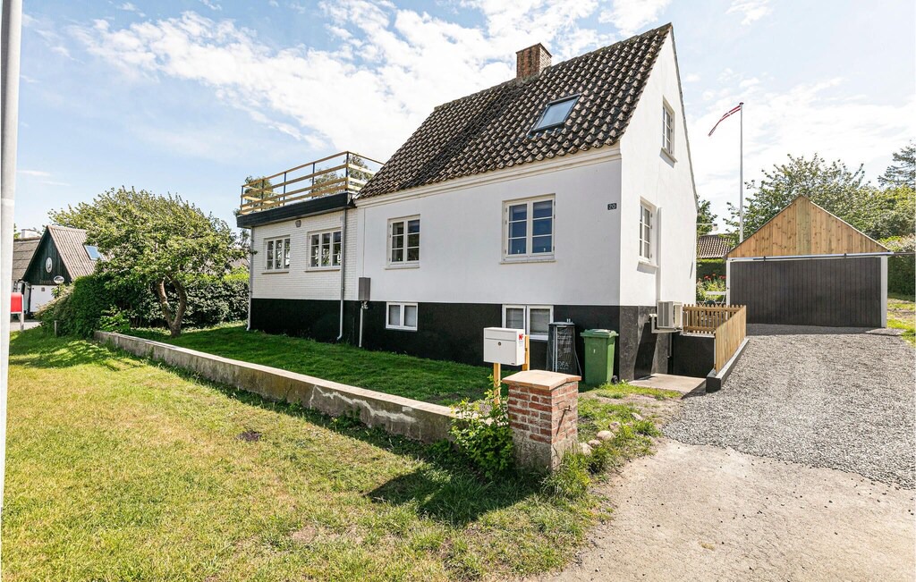 Photo of Buildings in Bolshavn