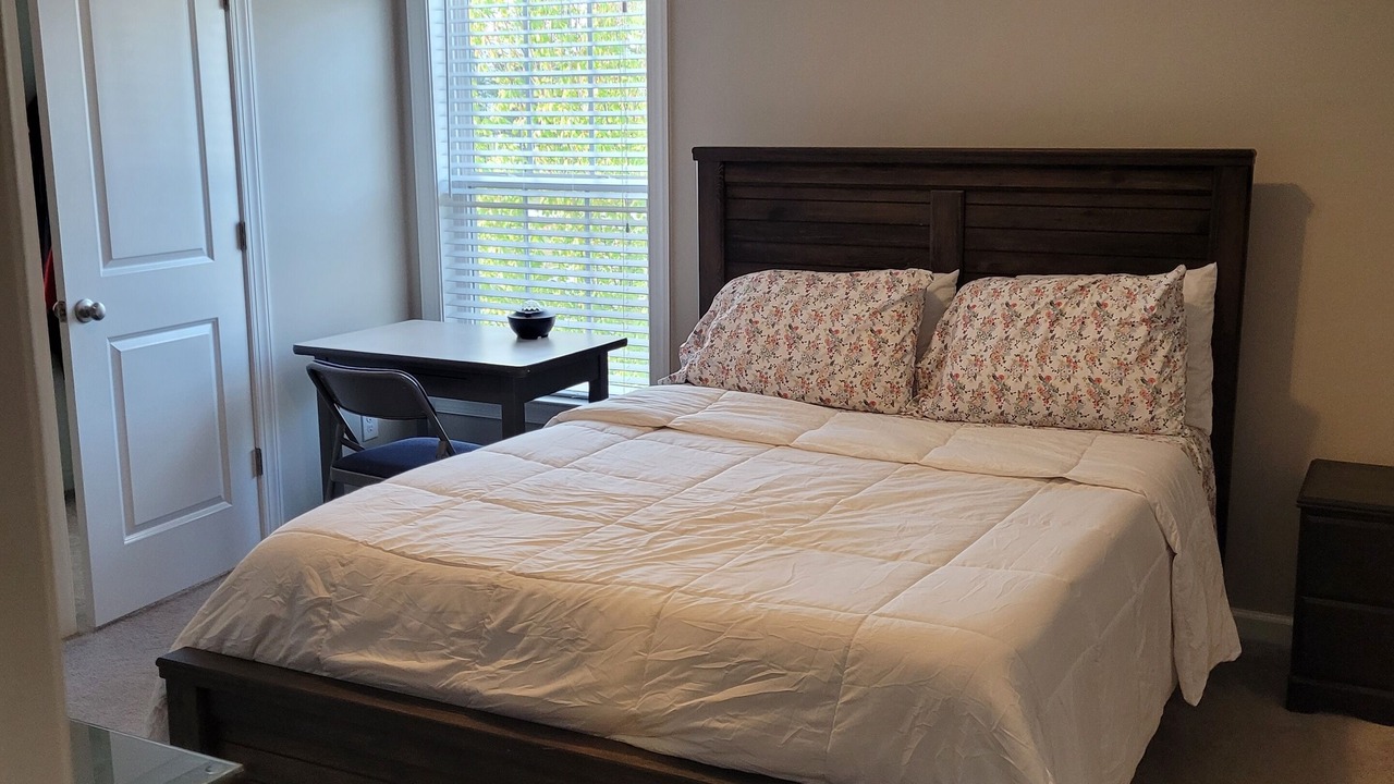 Photo of Bedroom in Grovetown