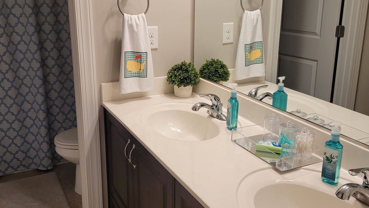 Photo of Bathroom in Grovetown