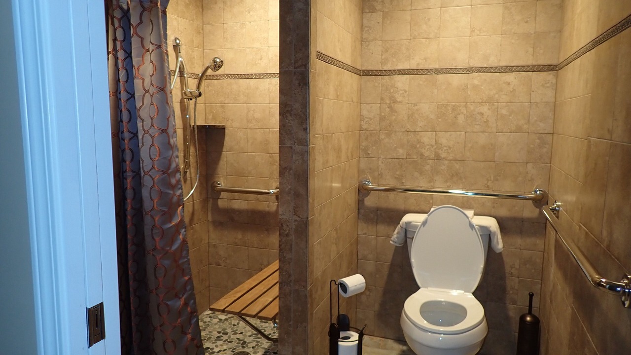 Photo of Bathroom in Princes Lakes
