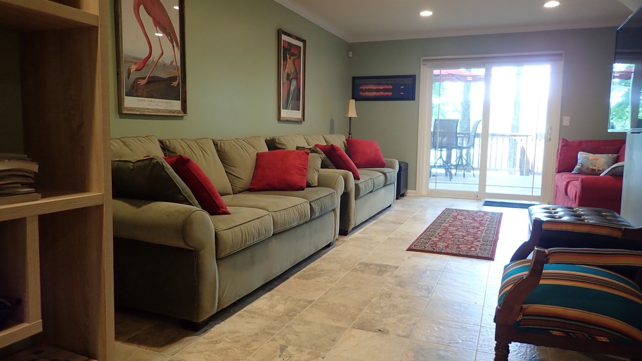 Photo of Livingroom in Princes Lakes