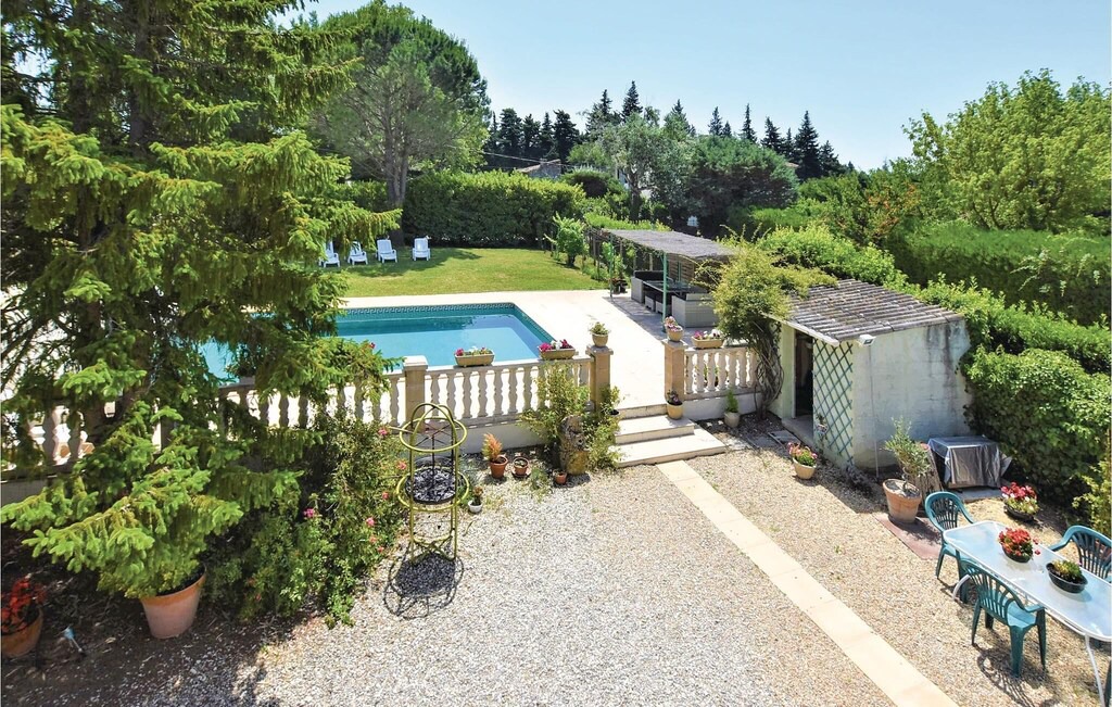 Photo of Others in Caumont-sur-Durance