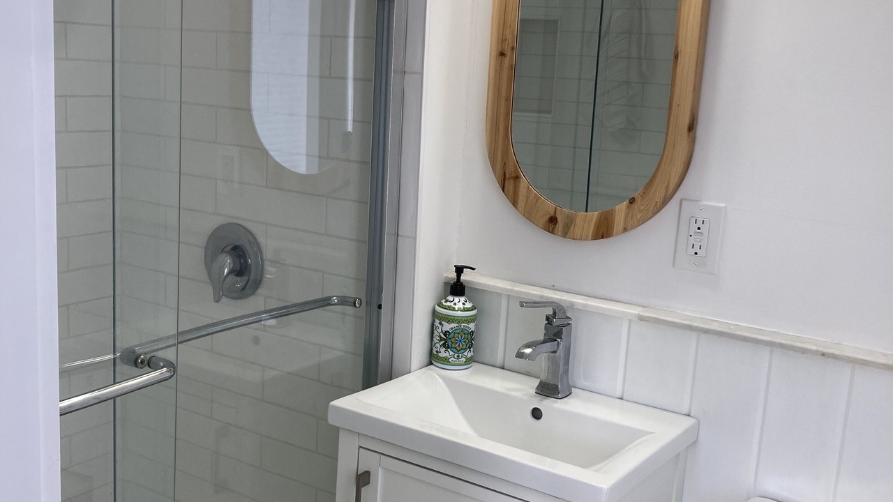 Photo of Bathroom in Ortley Beach