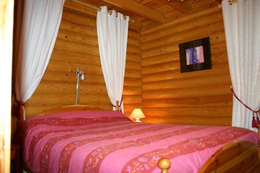 Photo of Bedroom in Ax-les-Thermes