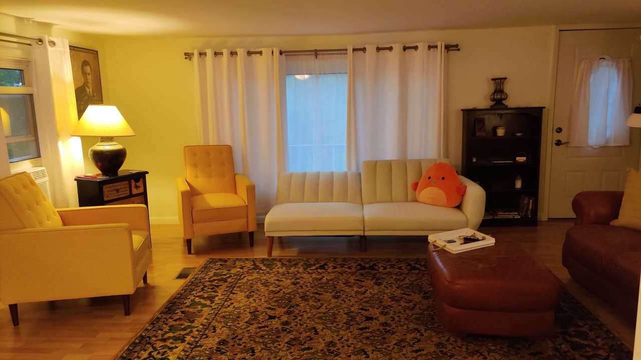 Photo of Livingroom in Chatham