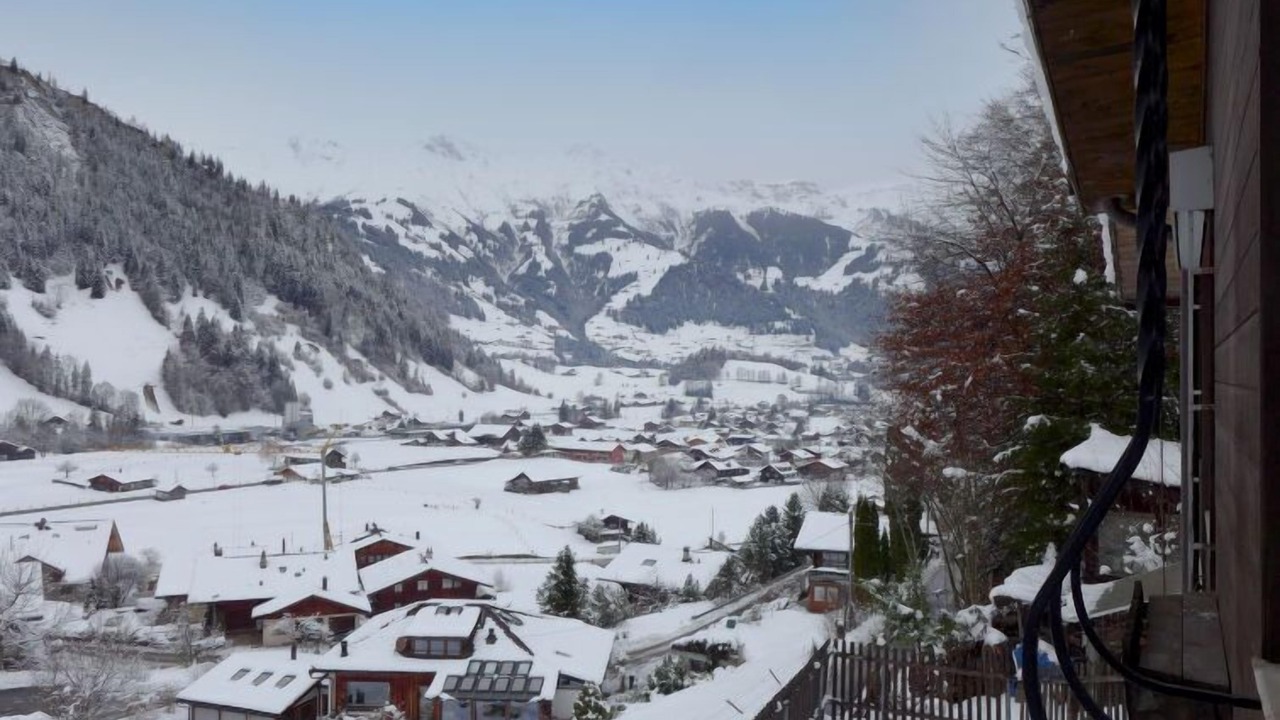 Photo of Others in Kandergrund