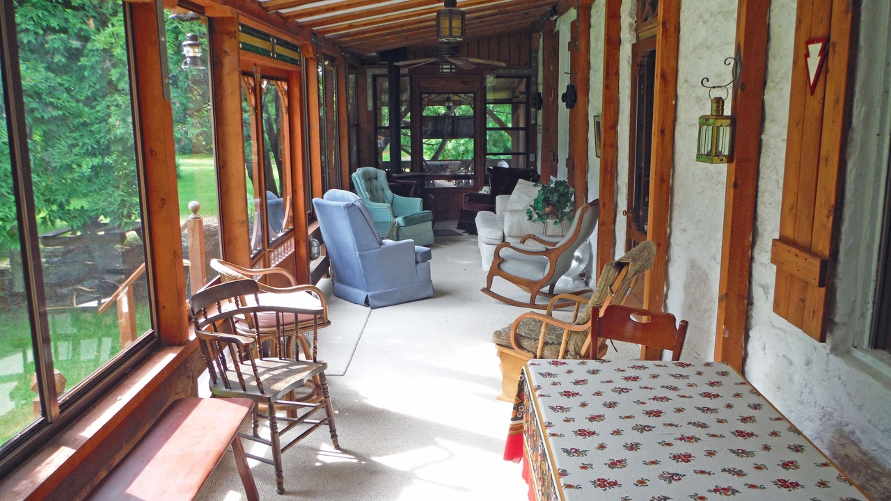 Photo of Outdoor in Old England