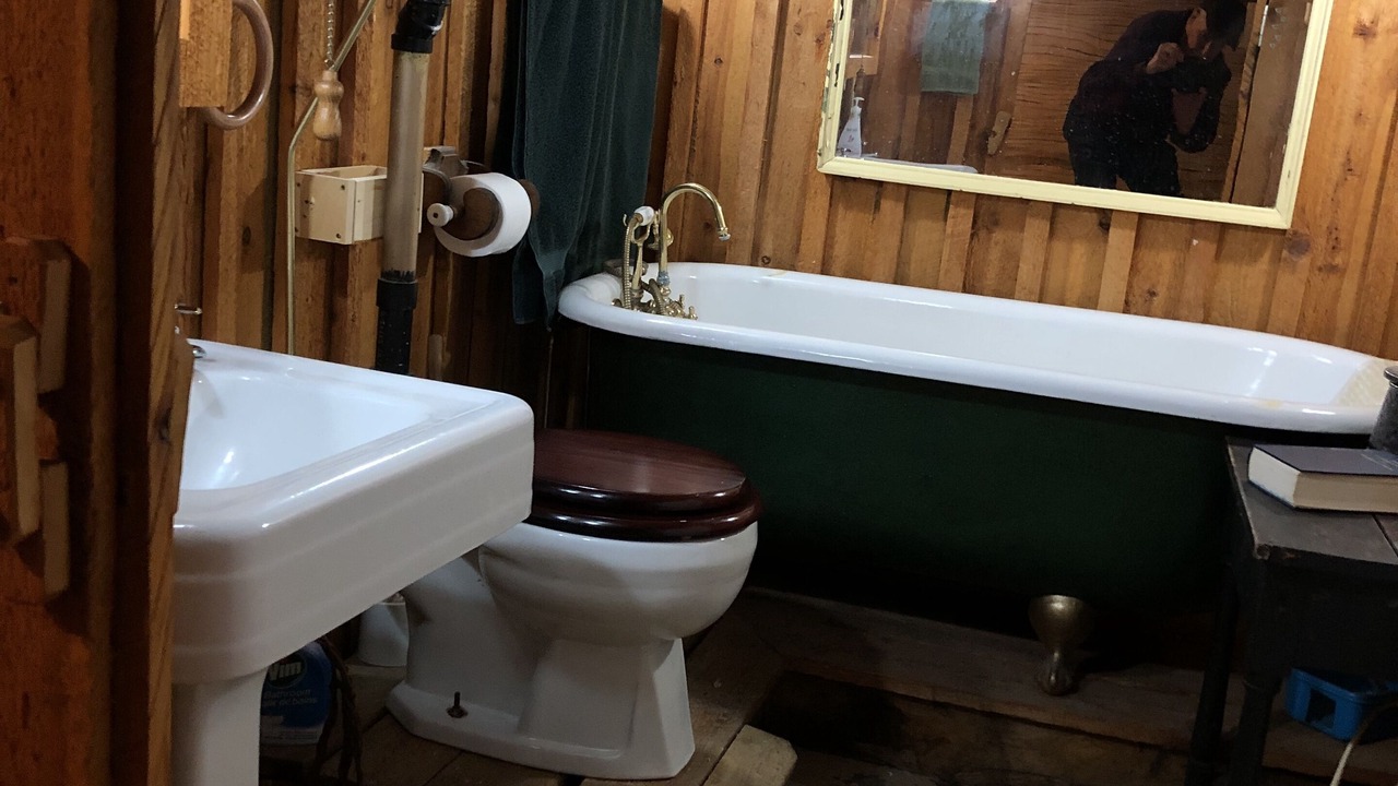 Photo of Bathroom in Old England