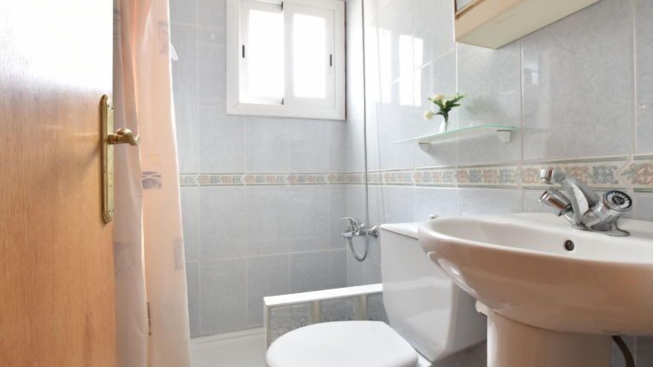 Photo of Bathroom in Clara
