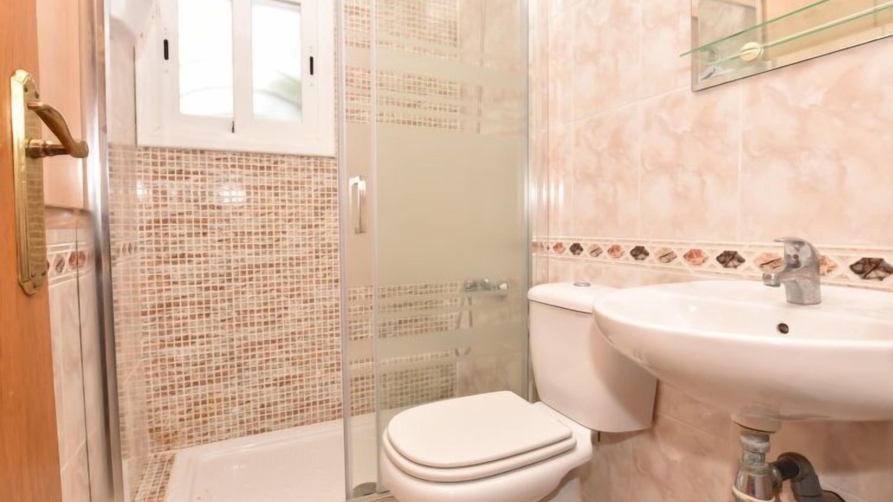 Photo of Bathroom in Clara