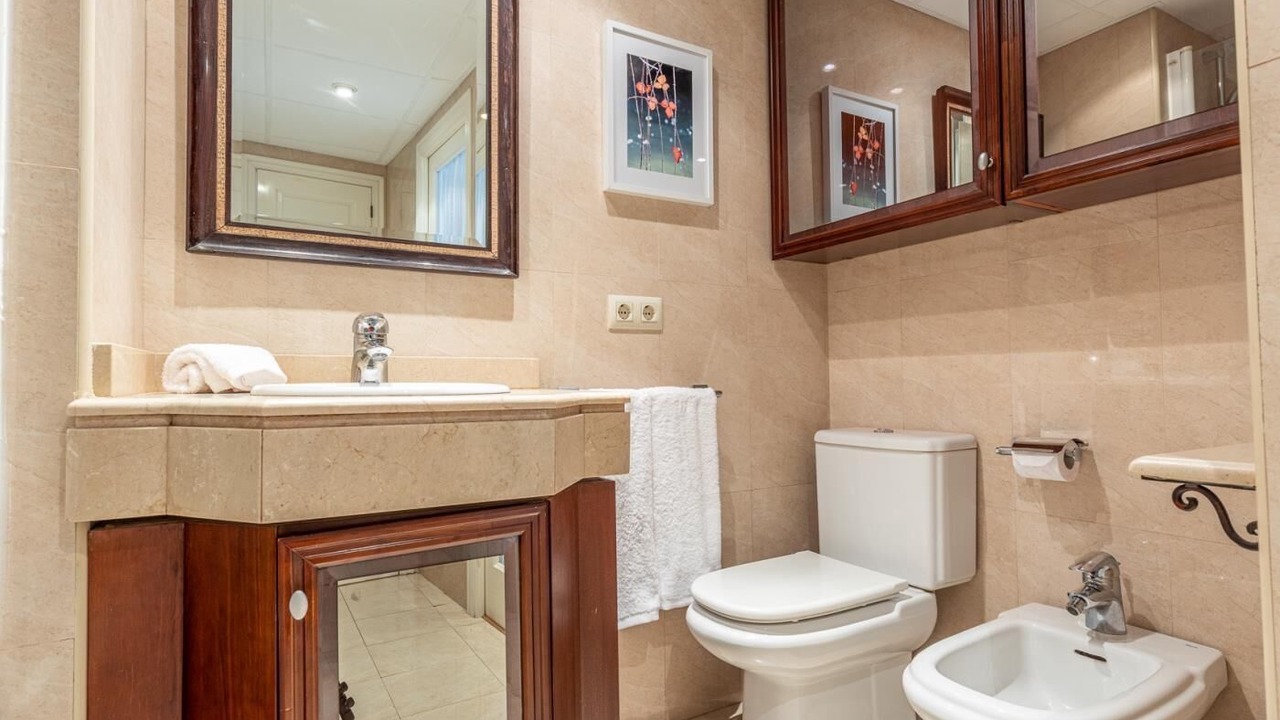 Photo of Bathroom in Centro Comercial