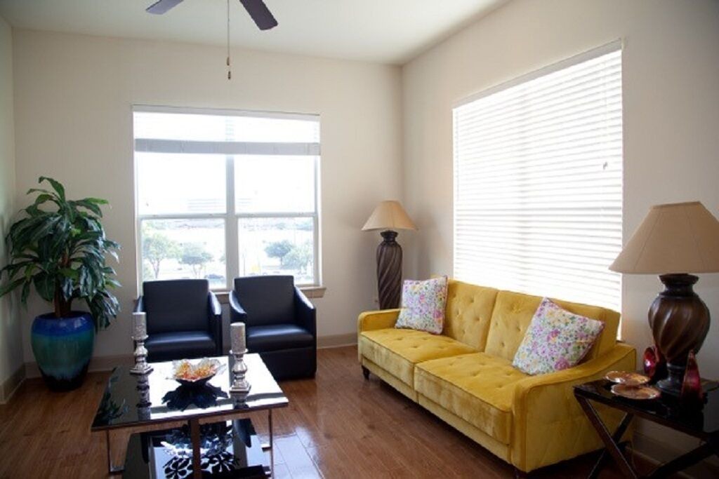 Photo of Livingroom in Texas Medical Center