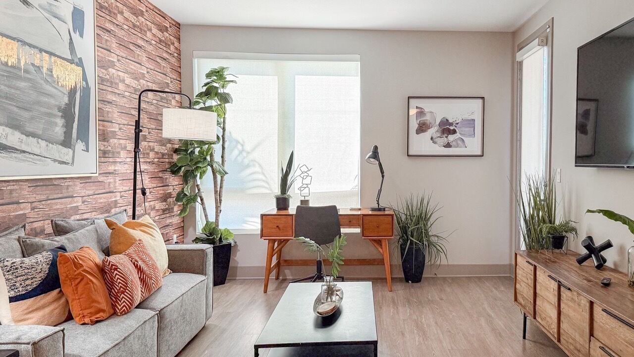 Photo of Livingroom in Fullerton
