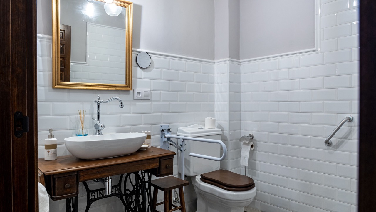 Photo of Bathroom in Dosbarrios