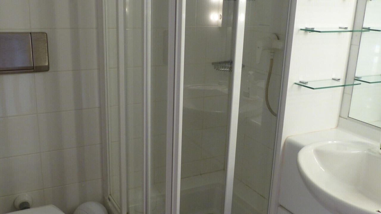 Photo of Bathroom in La Trinite-sur-Mer