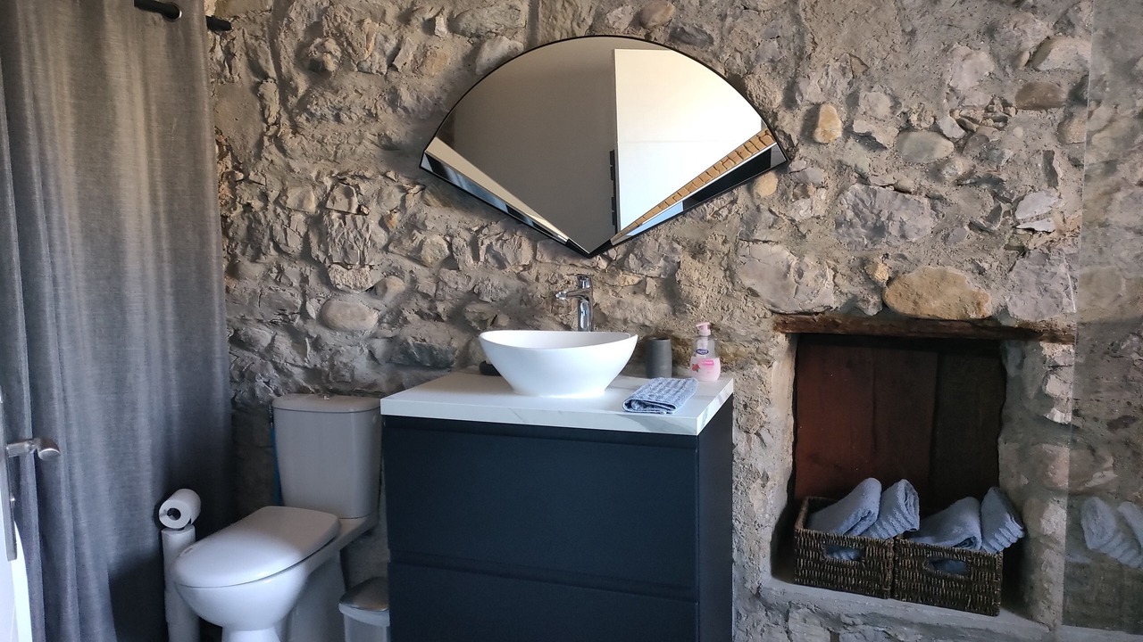 Photo of Bathroom in Chambery