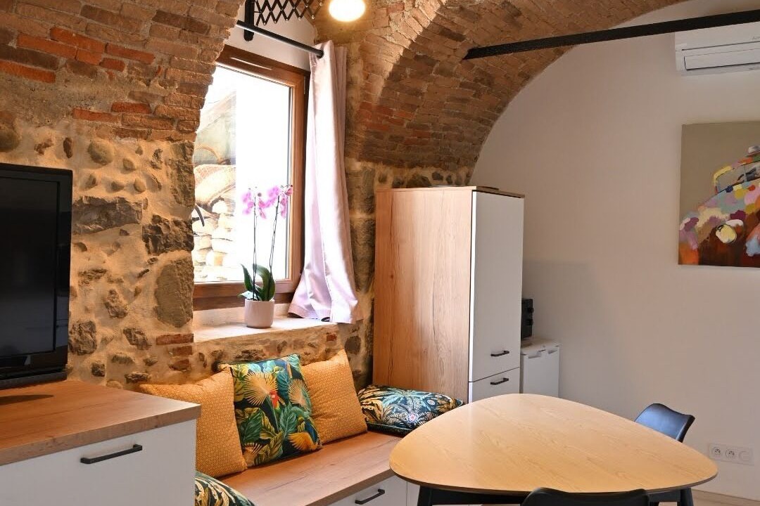 Photo of Others in Chambery