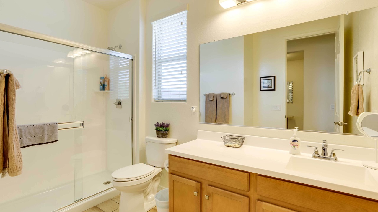 Photo of Bathroom in Canyon Trails West