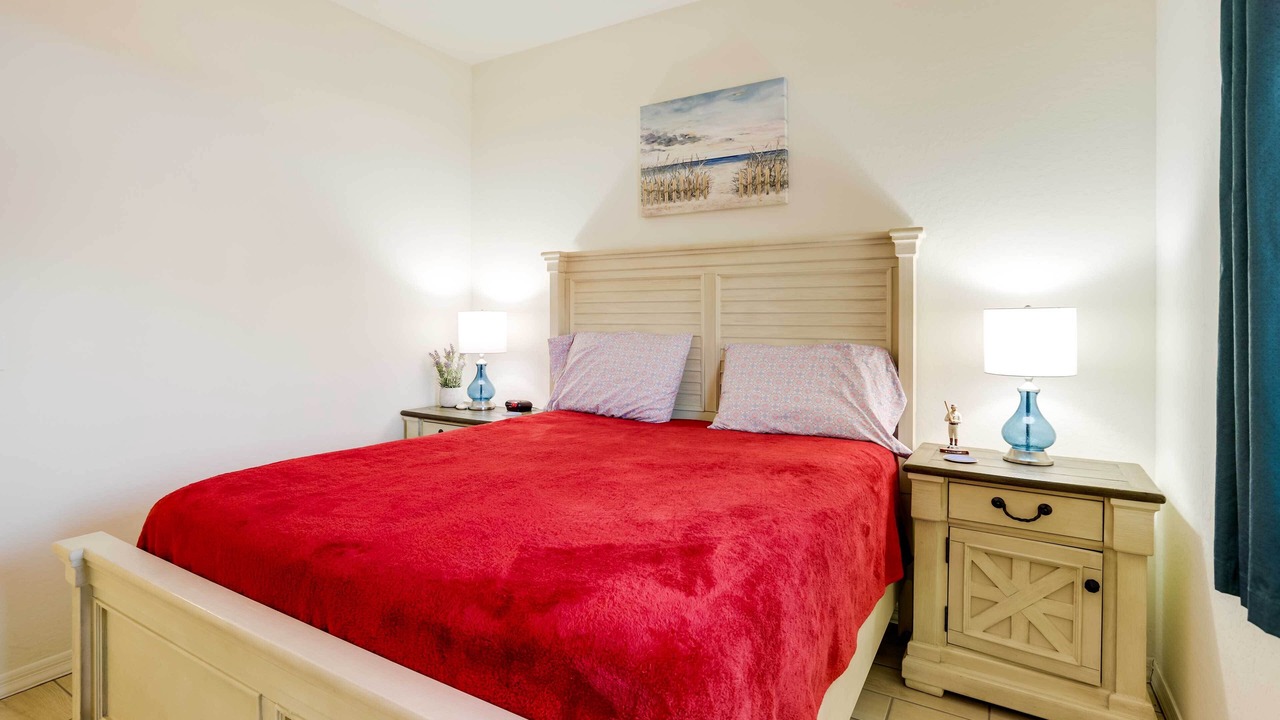 Photo of Bedroom in Canyon Trails West