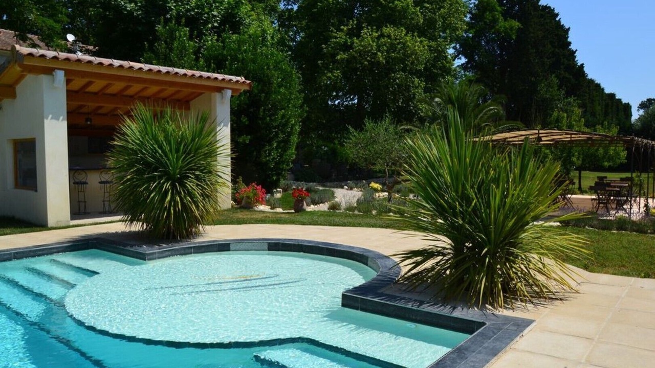 Photo of Outdoor in Avignon
