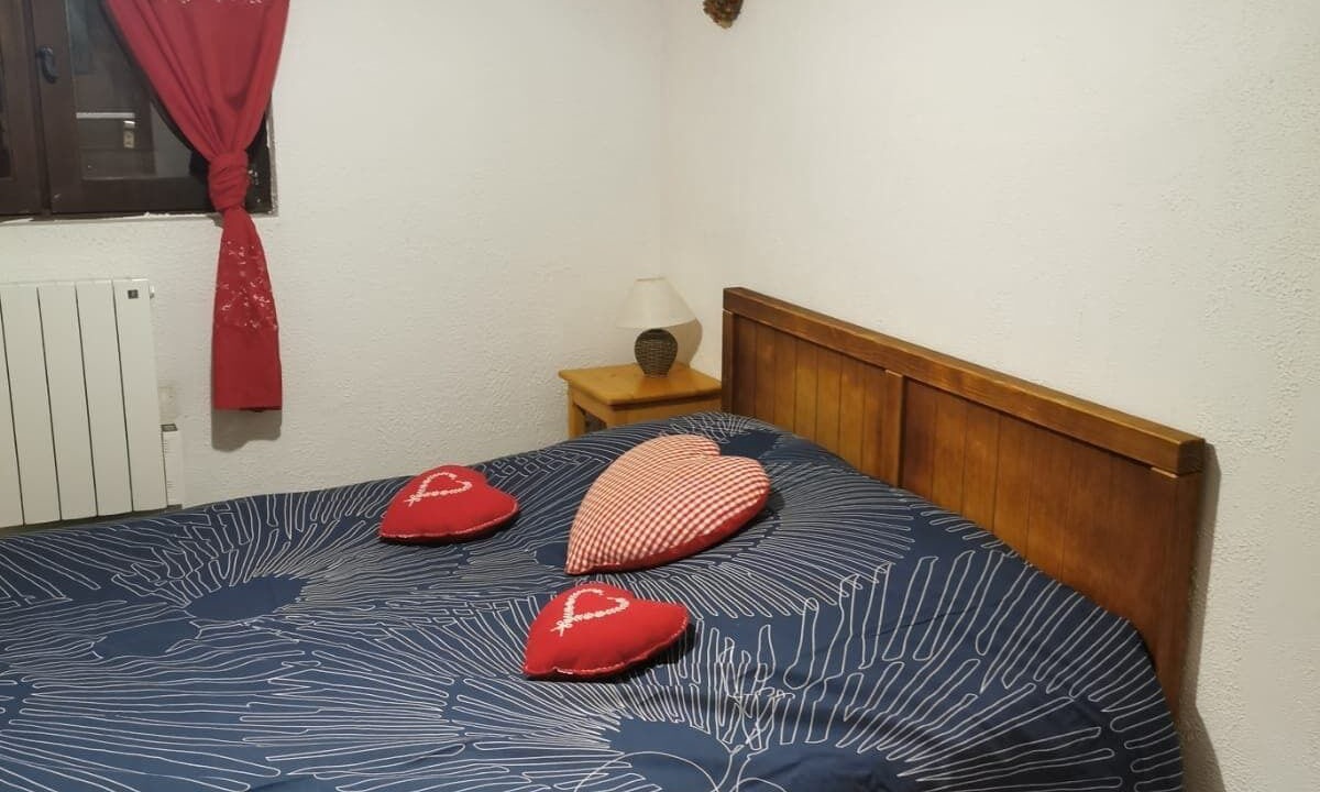 Photo of Bedroom in Taintrux