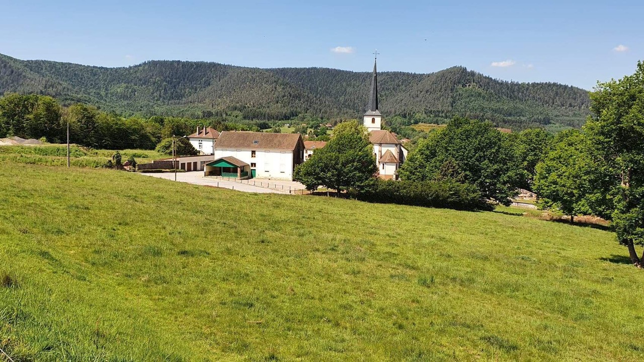 Photo of Outdoor in Taintrux