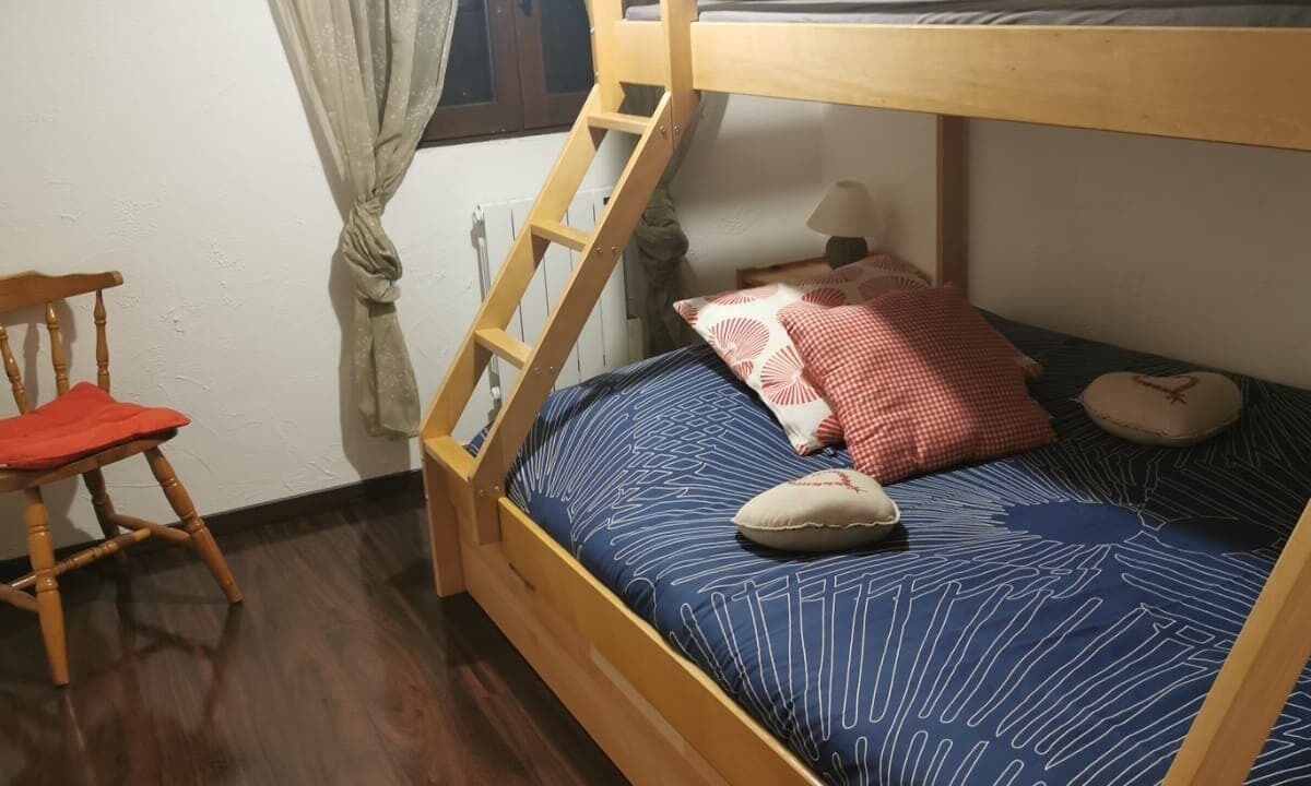 Photo of Bedroom in Taintrux