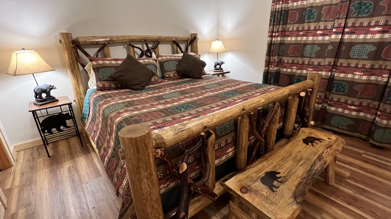 Photo of Others in Dillard