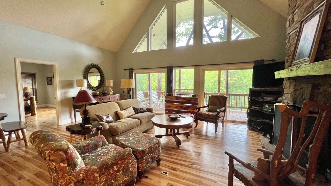 Photo of Outdoor in Dillard