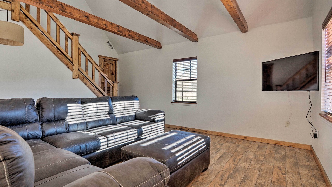 Photo of Livingroom in Garland