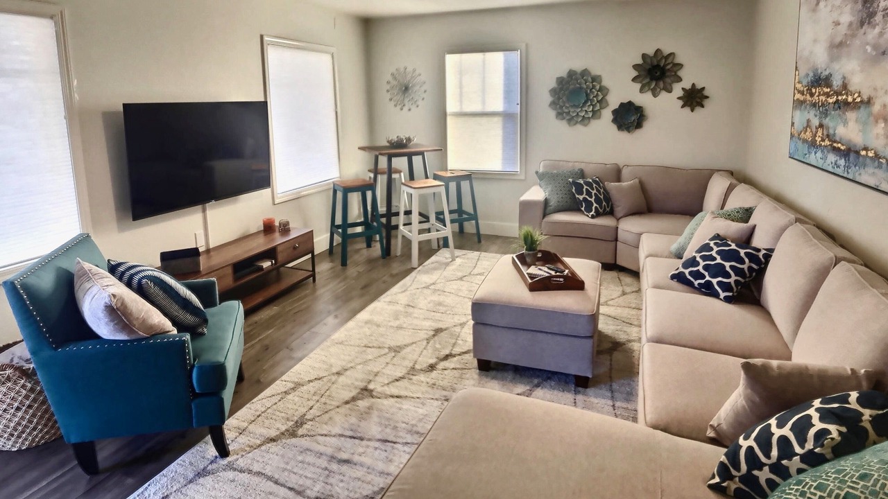 Photo of Bedroom in Depot Bench