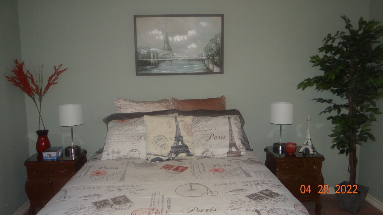 Photo of Bedroom in Kingwood