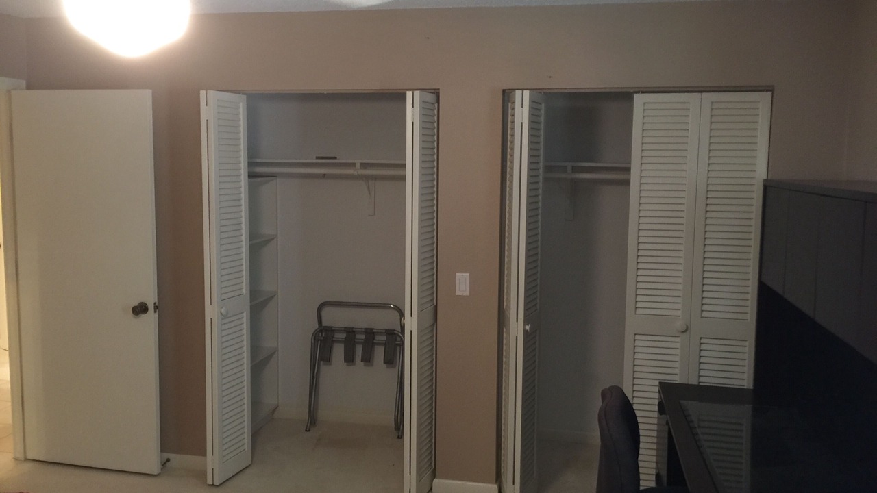 Photo of Bedroom in Trailer Estates