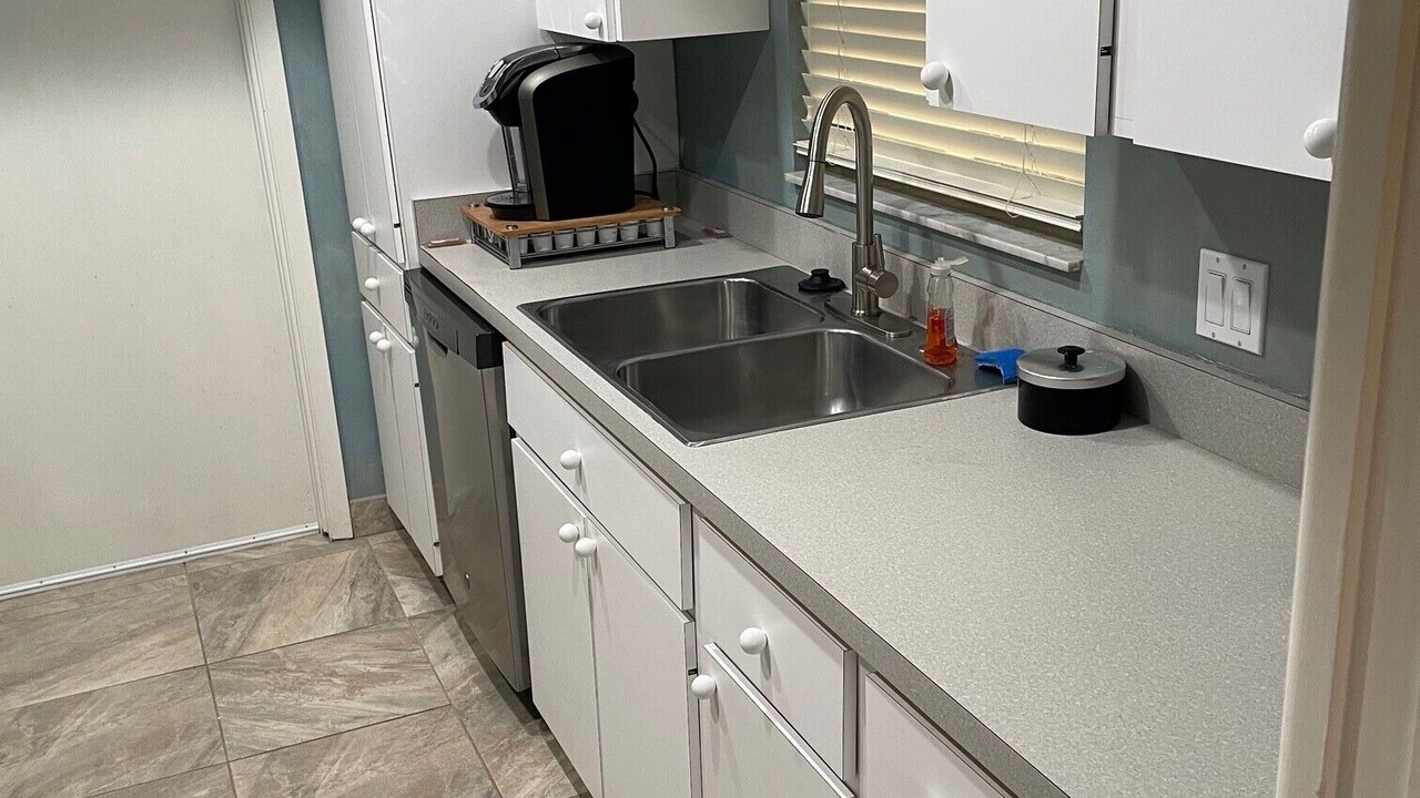Photo of Kitchen in Trailer Estates