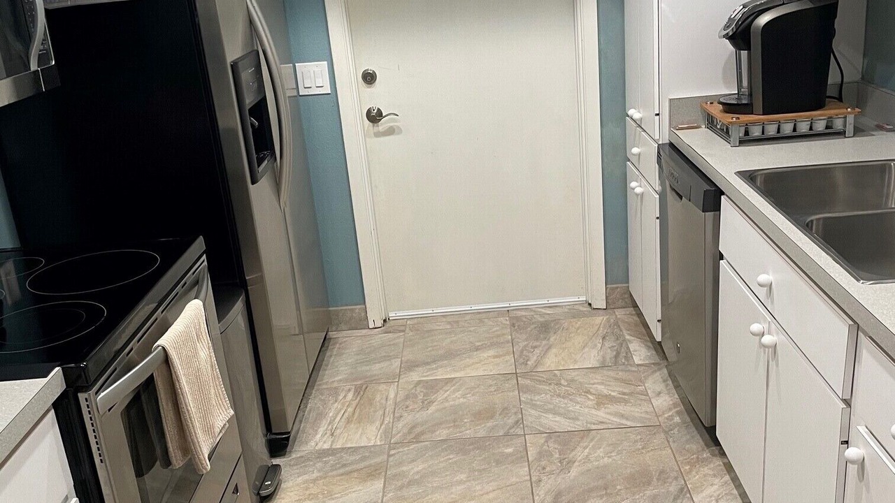 Photo of Kitchen in Trailer Estates