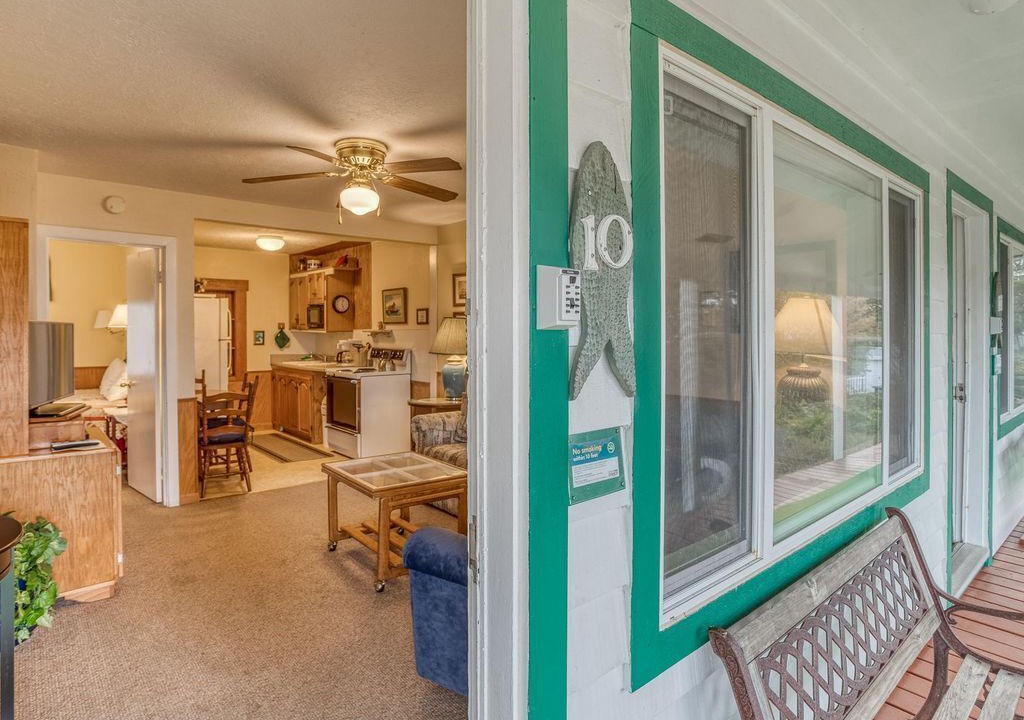 Photo of Others in Depoe Bay