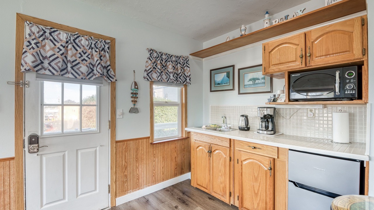 Photo of Kitchen in Depoe Bay