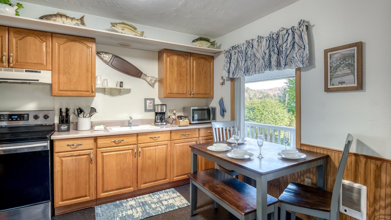 Photo of Kitchen in Depoe Bay