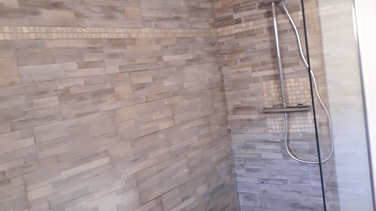 Photo of Bathroom in Villarzel-du-Razes