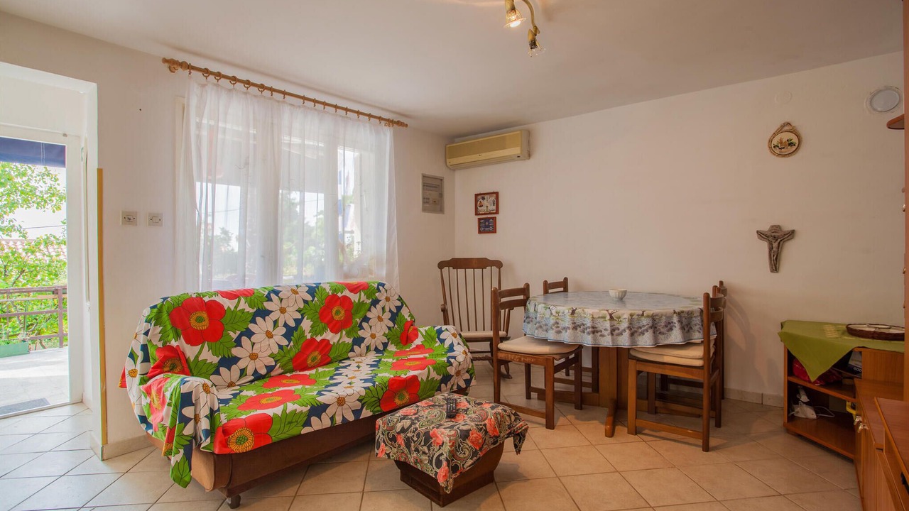Photo of Bedroom in Cres
