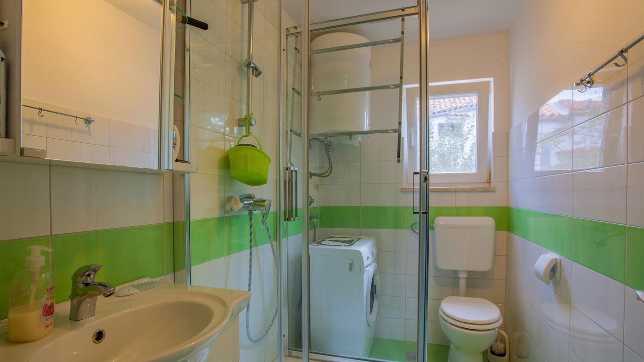 Photo of Bathroom in Cres