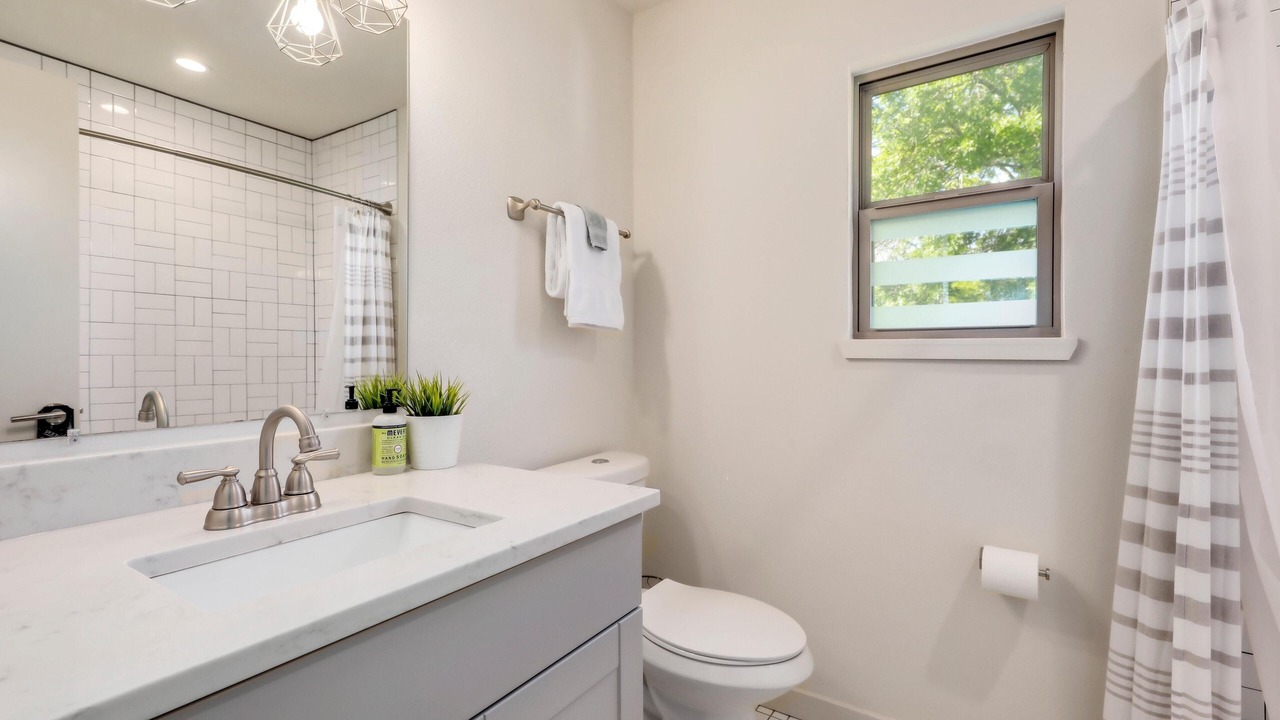 Photo of Bathroom in Quail Hollow