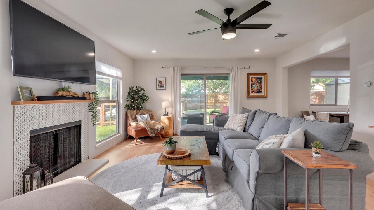 Photo of Livingroom in Quail Hollow