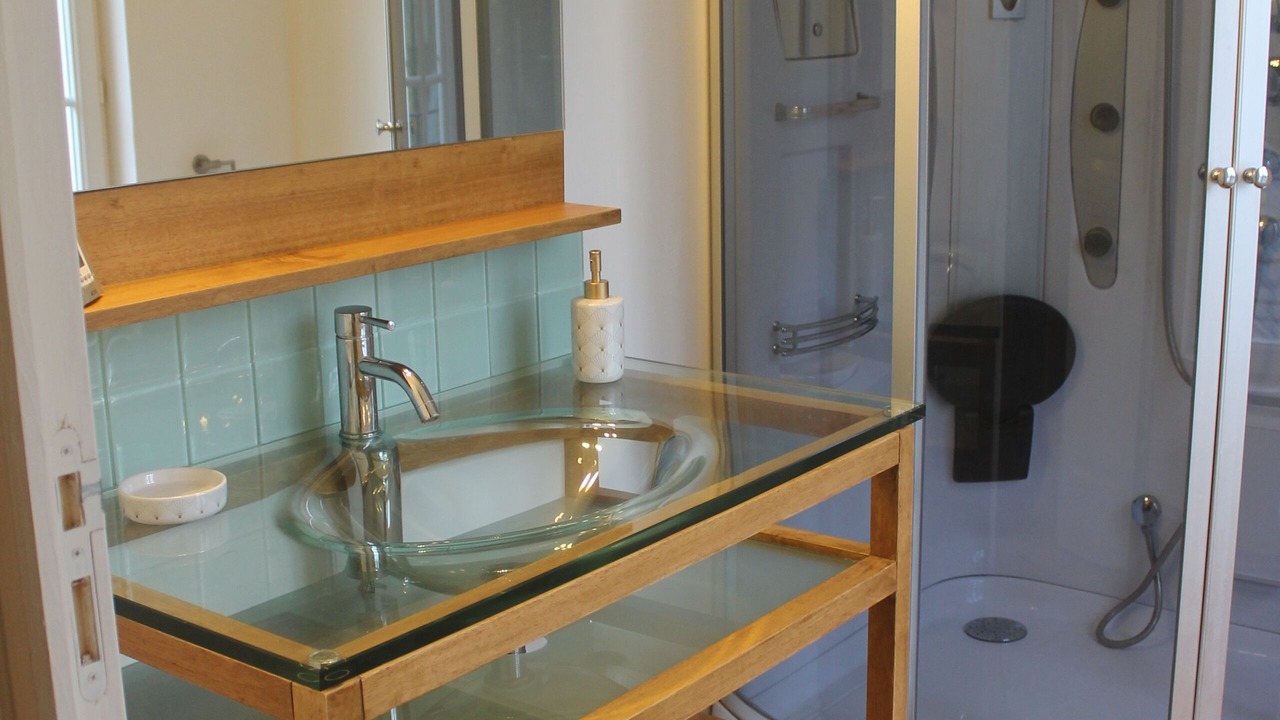 Photo of Bathroom in Touffreville-la-Corbeline