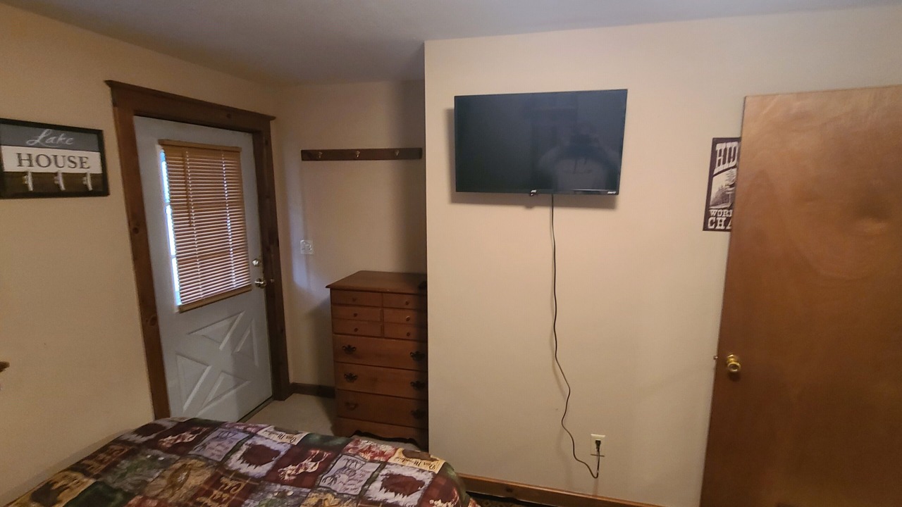 Photo of Bedroom in Town of Webb