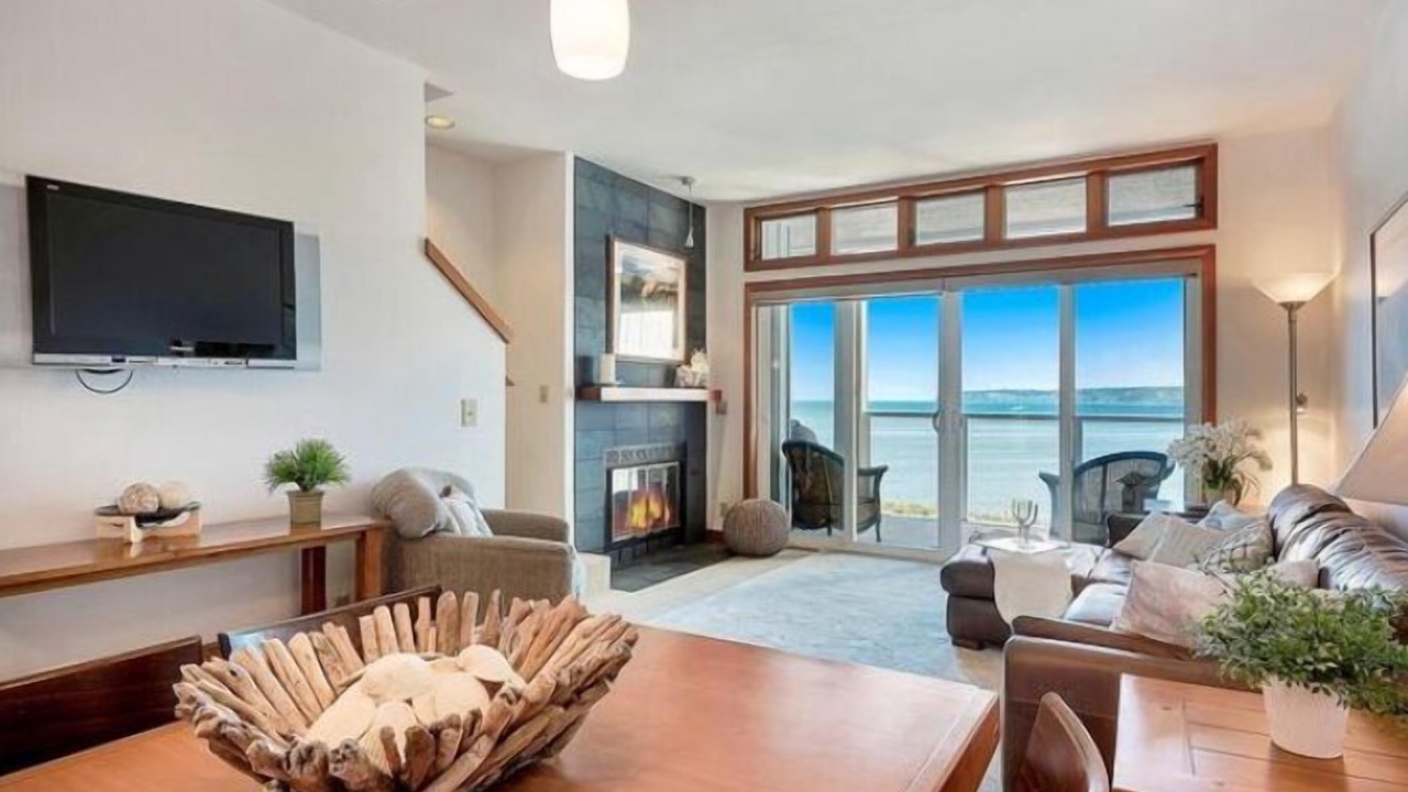 Photo of Livingroom in Blaine