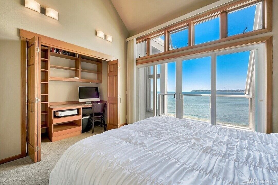 Photo of Bedroom in Blaine