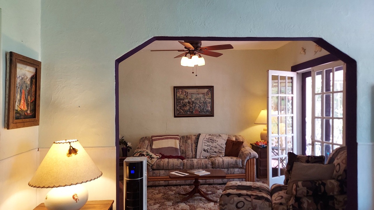 Photo of Livingroom in Bisbee