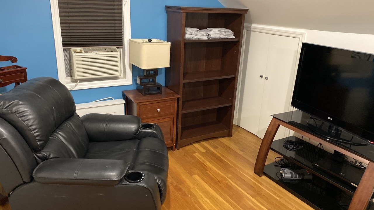 Photo of Others in Ditmars Steinway