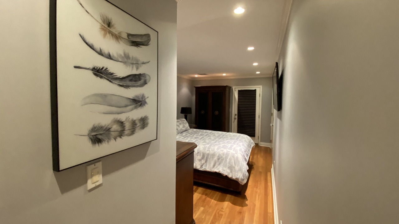 Photo of Others in Ditmars Steinway